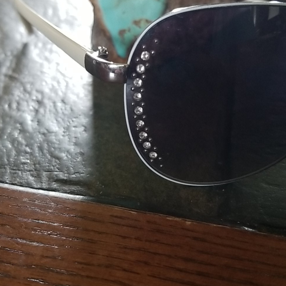 Sunglasses - Picture 2 of 3